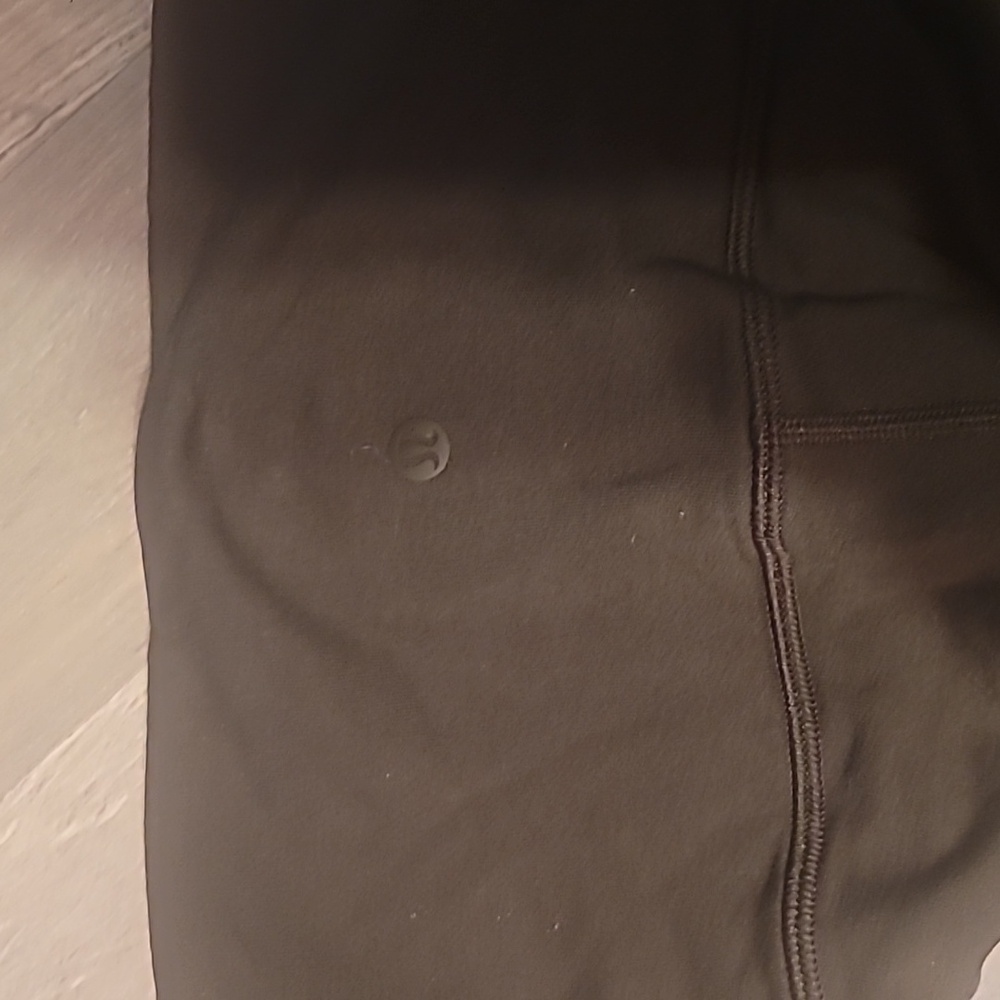 Lululemon Wunder Lounge Super High-Rise Tight 28" Olive Green Size 6 - Picture 6 of 7